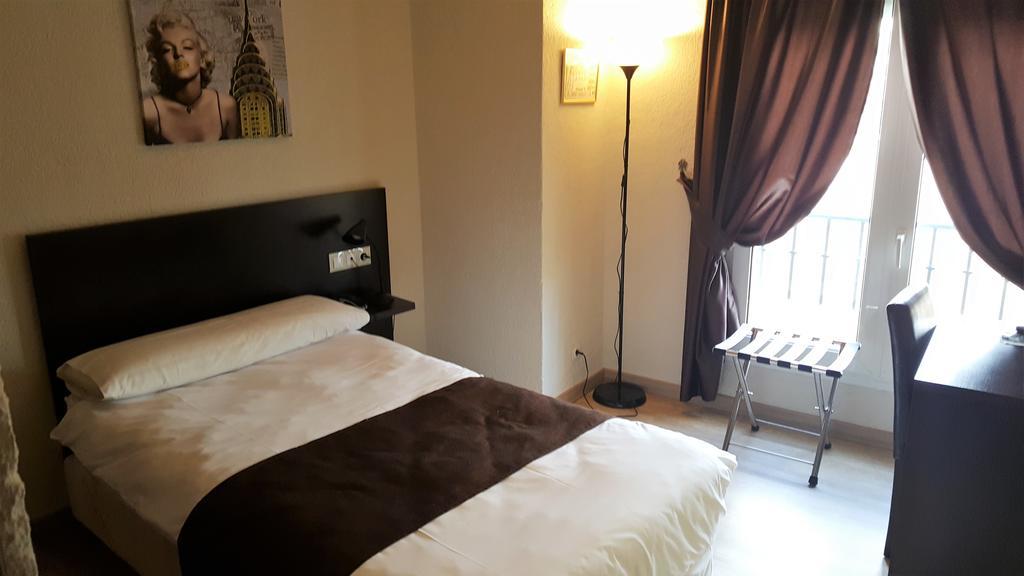 Hotel El Pozo 3*